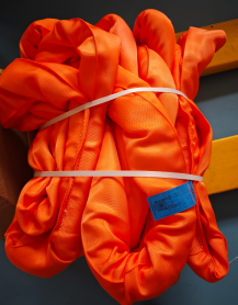 压缩机起吊安全作业柔性吊装带的使用